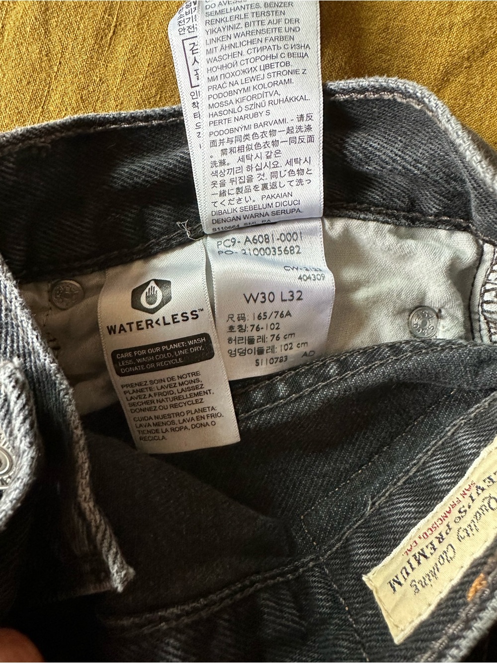 Levi’s Ribcage Wideleg Jeans - Black - Picture 7 of 7